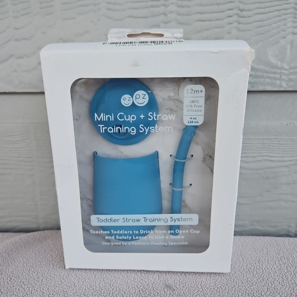 EZ PZ Mini Cup + Straw Training System Toddler 100% Silicone 4oz Blue 12m+ - Picture 1 of 7